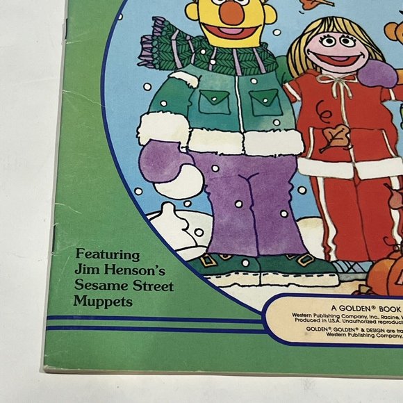 Vintage 1984 Golden Sesame Street Paper Doll Book Season Bert Ernie Prairie Dawn - Picture 3 of 16